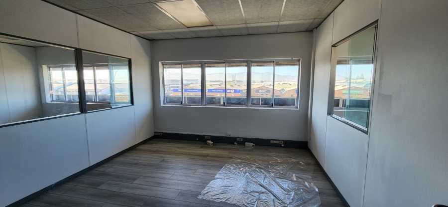 To Let Commercial Property for Rent in Montague Gardens Western Cape